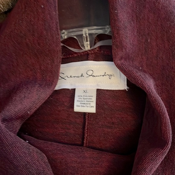 Hi Lo Burgundy tunic - Picture 3 of 4